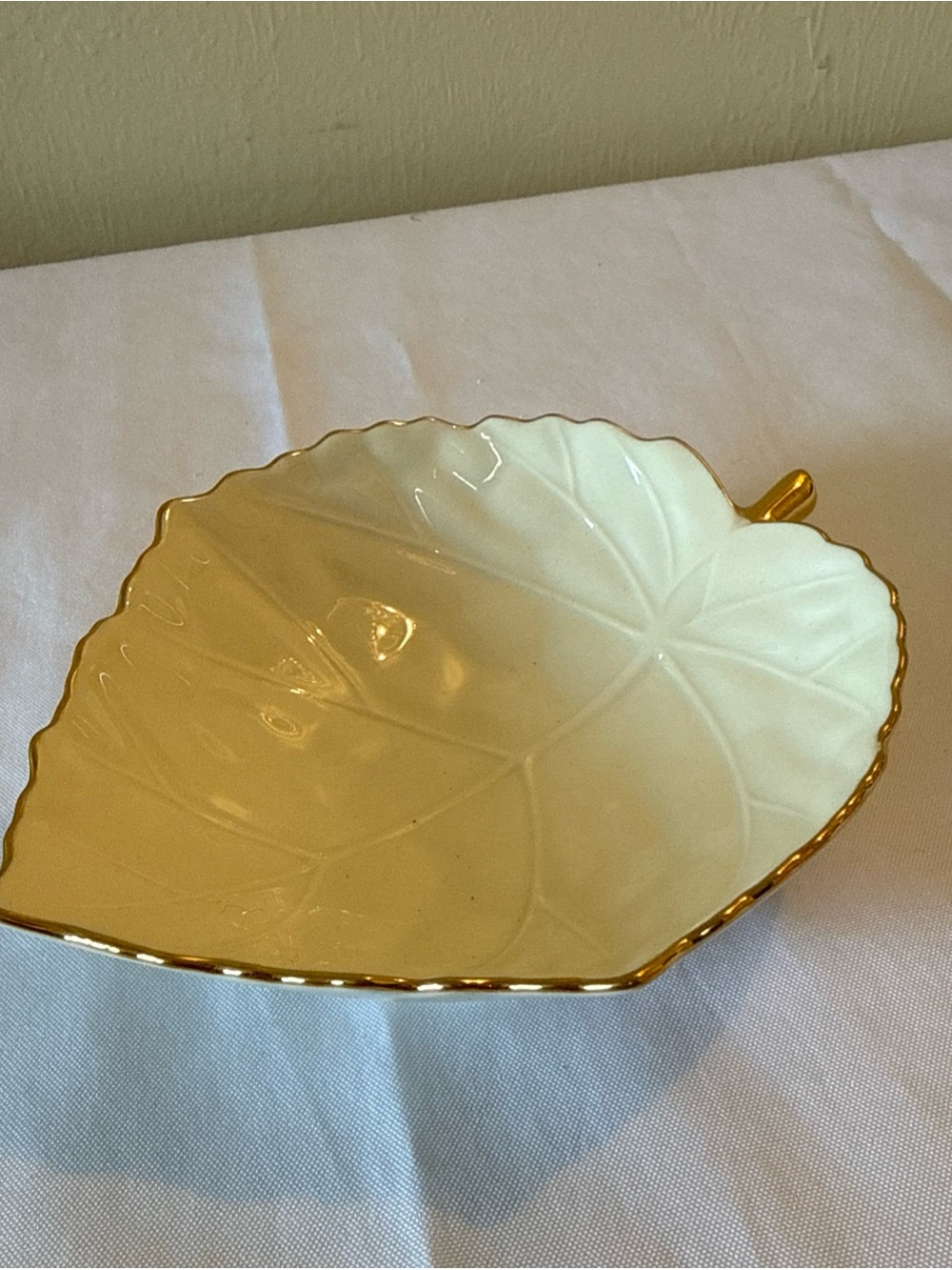 Lenox Elegant Cream Maple Leaf Serving Dish with Gold Trim
